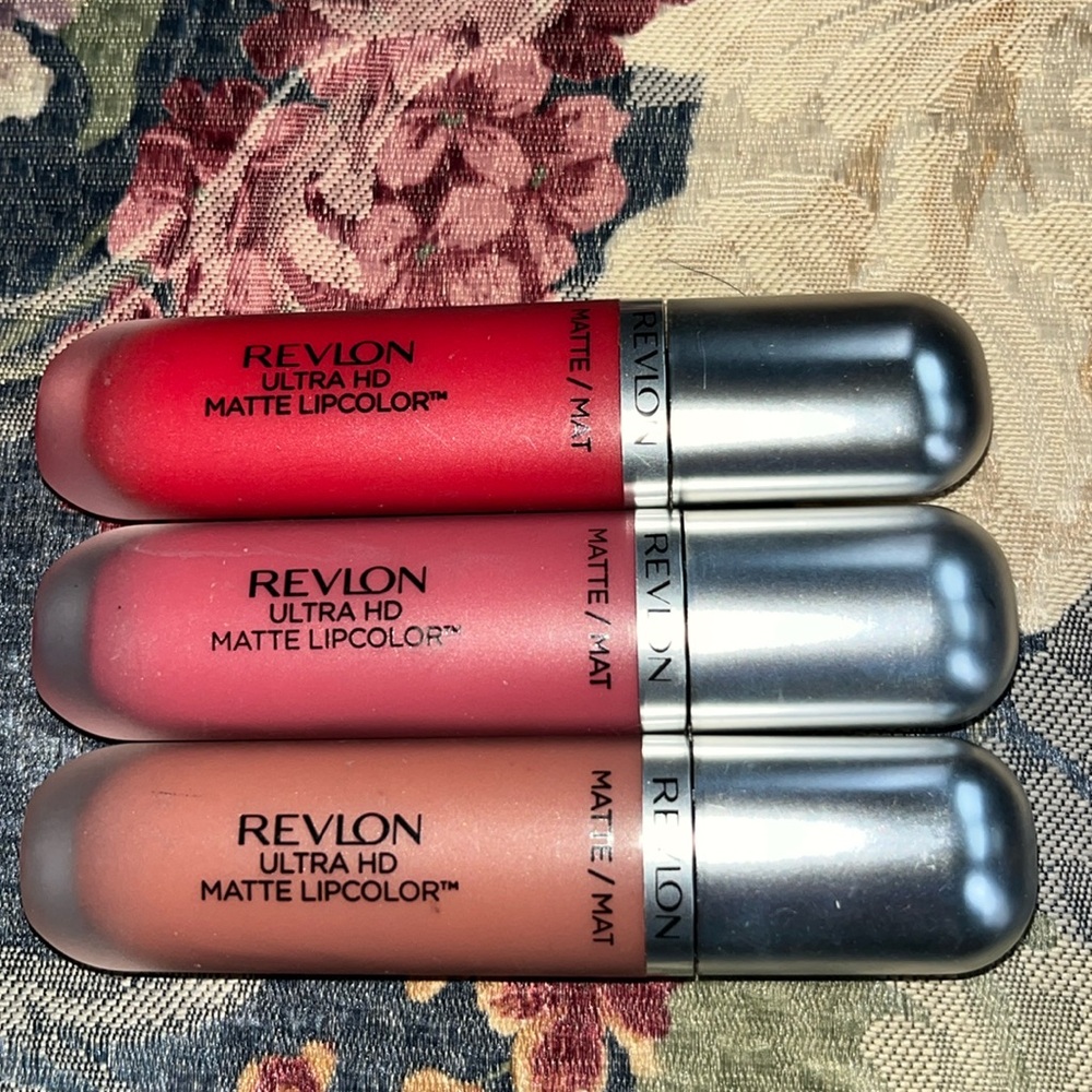 Revlon 3 Ultra HD Matte Lip Colors Lowest Price